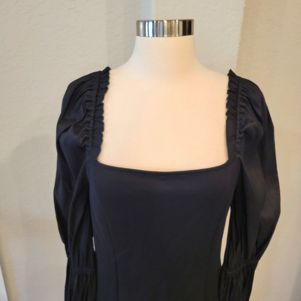 A.N.A BLACK BODYCON MINI DRESS WITH BUBBLE SLEEVES NWT SIZE MEDIUM - Picture 5 of 15